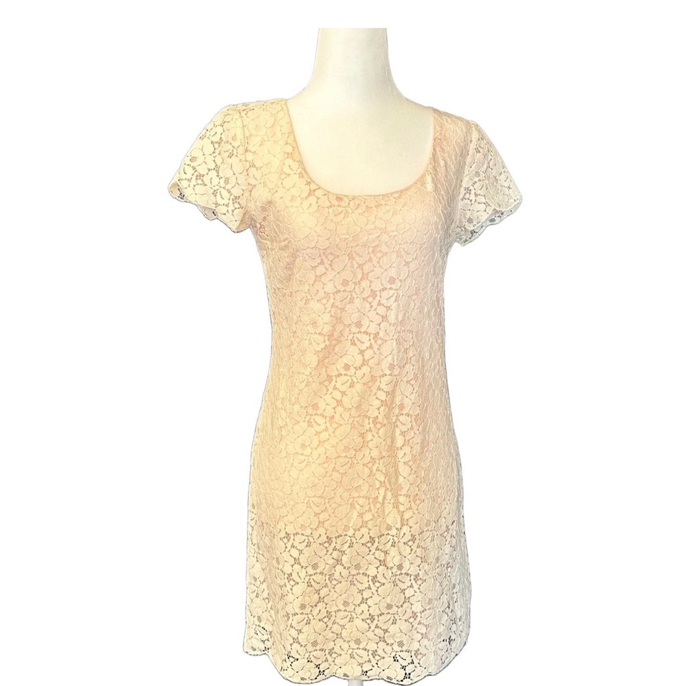Talula Soft Cream Lace Dress size Xsmall